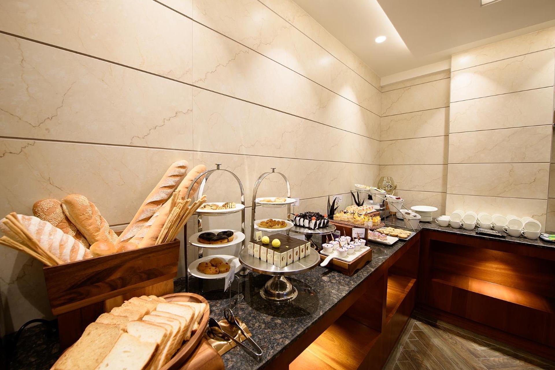 Best Western Plus Revanta Mcleod Ganj Дармсала Екстер'єр фото